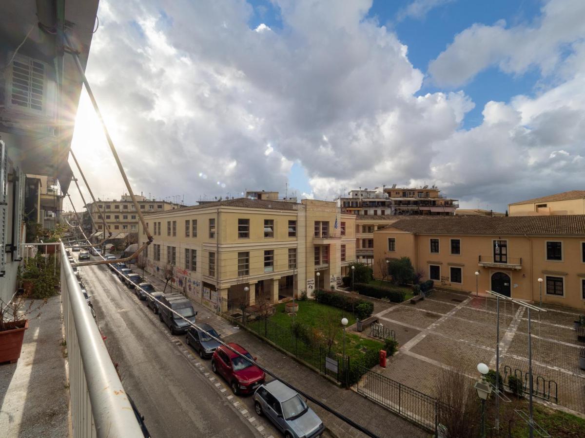 Central & Bright 2Bd Apt In Corfu Town Near Port Eksteriør billede